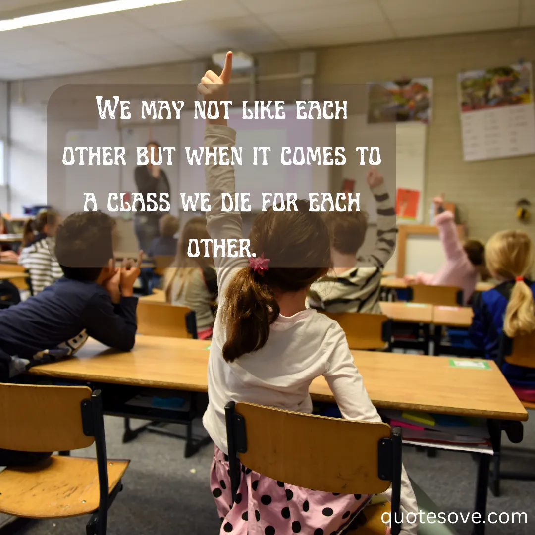 A students raising their hand in the class